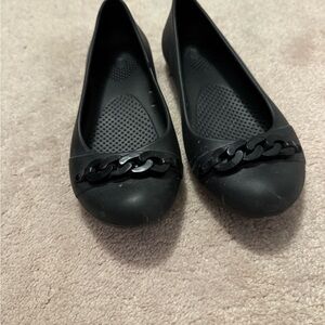 CROCS Women's Black Flats with Chain Detail